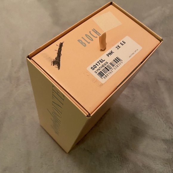 Bloch Synthesis Pointe Shoe 5.5 XX NIB - Picture 3 of 4